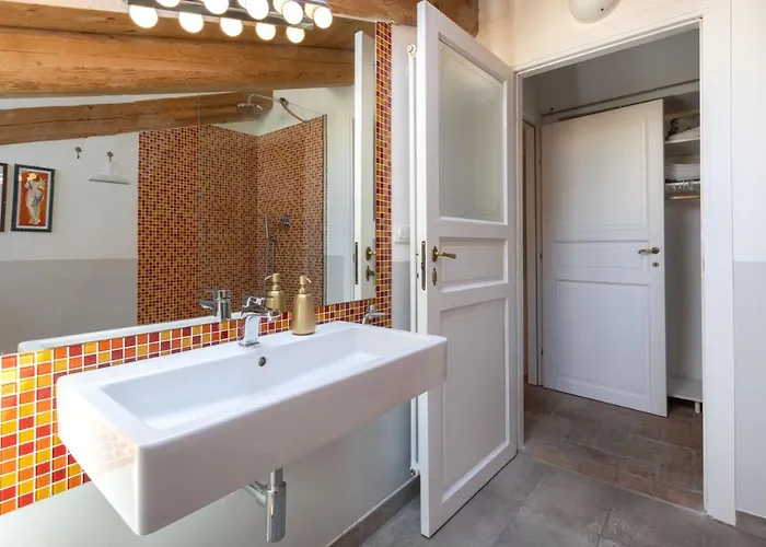 Palazzo Salem M1 Roof Garden * Trieste