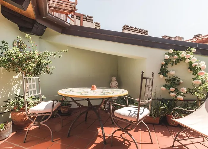 아파트 Palazzo Salem M1 Roof Garden *